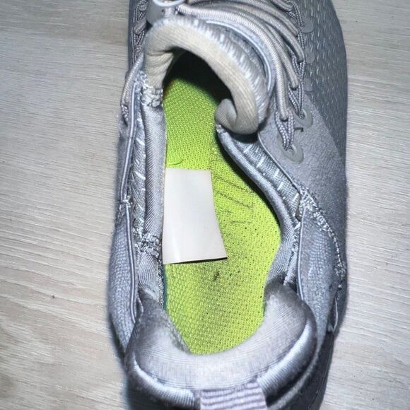 Nike RN CMTR Commuter 2017 880842-002 Grey Women's 7 UK 4.5 Euro 38 - Picture 8 of 10